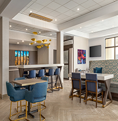 Outfit guest rooms, spas and public spaces image